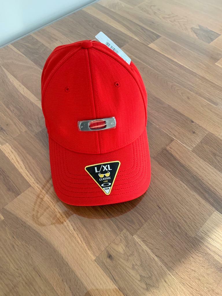 oakley flex cap